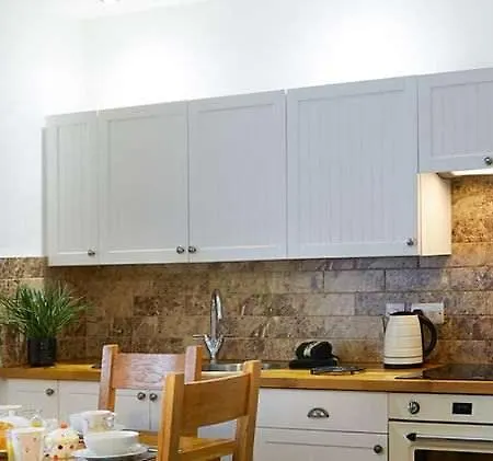 Ferienhaus Approach - 30 Steps From - Luxury House With Covered Table Tennis - Netflix Smart Tv Filey