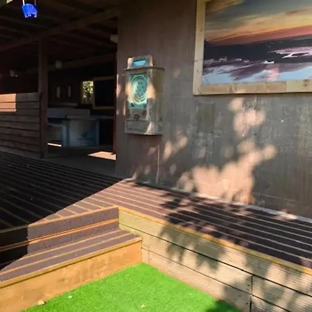 Beachside Haven: Luxury With Table Tennis And Netflix