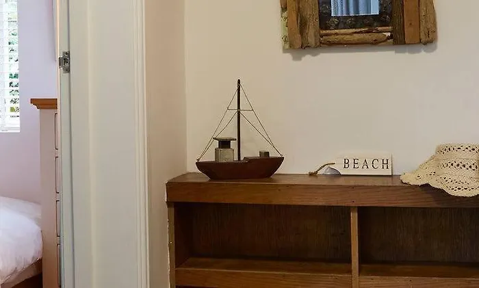 Approach - 30 Steps From - Luxury House With Covered Table Tennis - Netflix Smart Tv * Filey