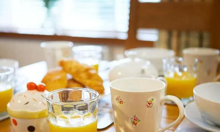 Approach - 30 Steps From - Luxury House With Covered Table Tennis - Netflix Smart Tv * Filey